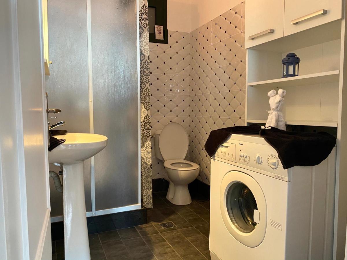 Coralli Pentati 2 "Dimitris Apartments" Zewnętrze zdjęcie