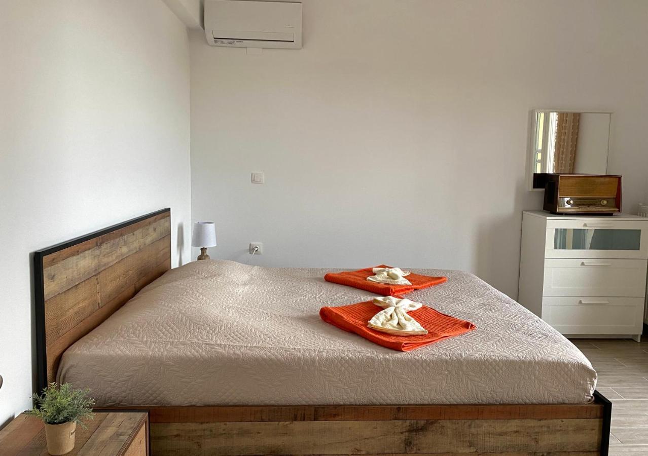 Coralli Pentati 2 "Dimitris Apartments" Zewnętrze zdjęcie