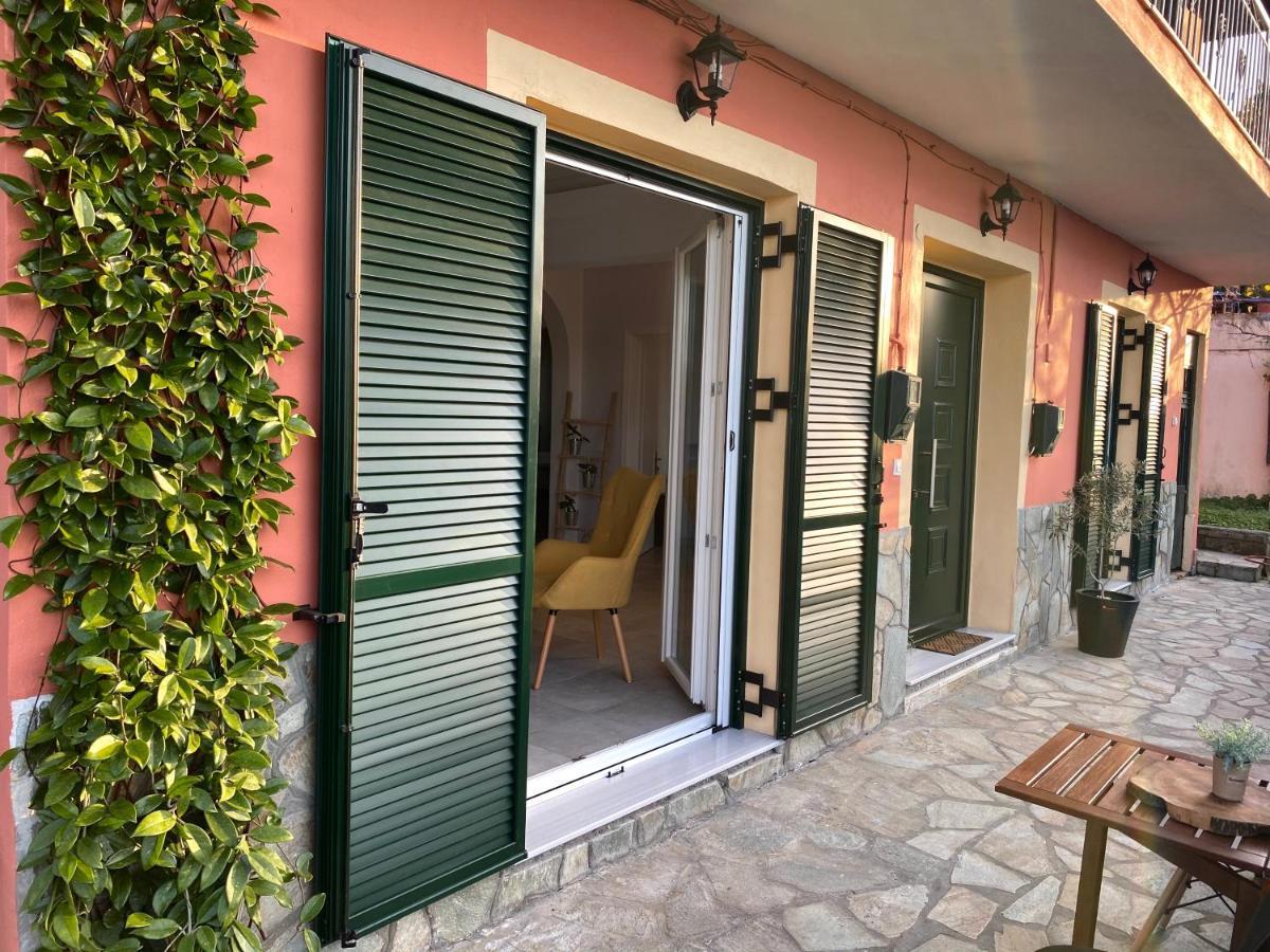 Coralli Pentati 2 "Dimitris Apartments" Zewnętrze zdjęcie