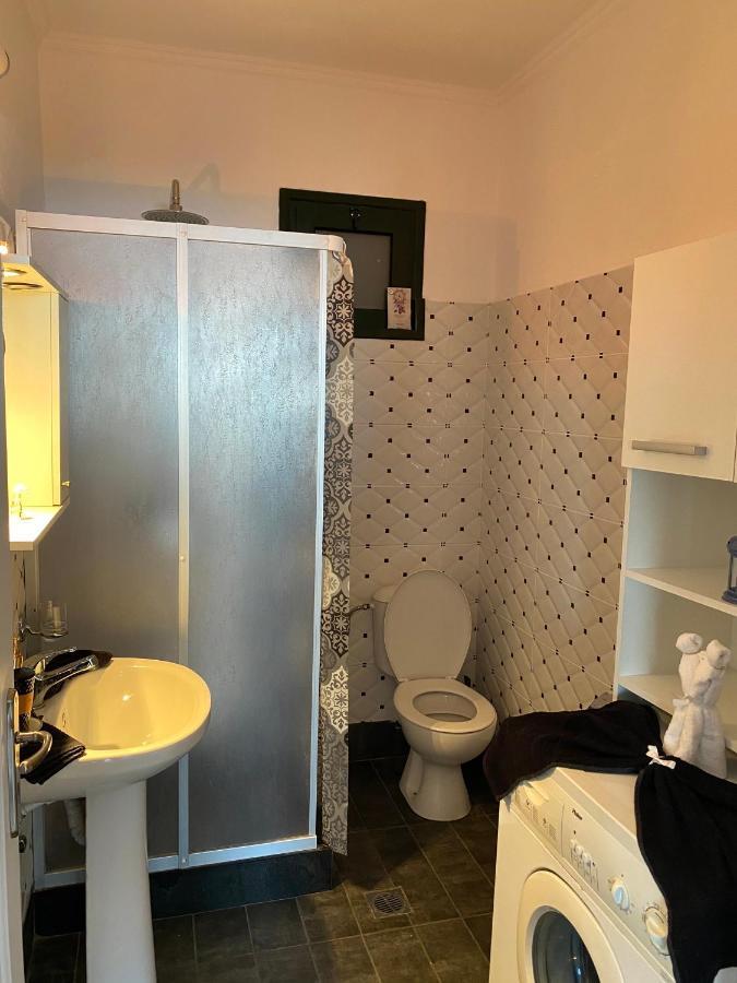 Coralli Pentati 2 "Dimitris Apartments" Zewnętrze zdjęcie